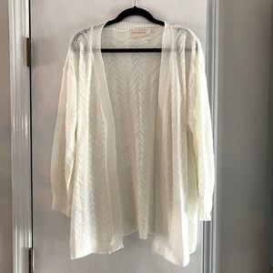 Beautiful White/Cream Cardigan